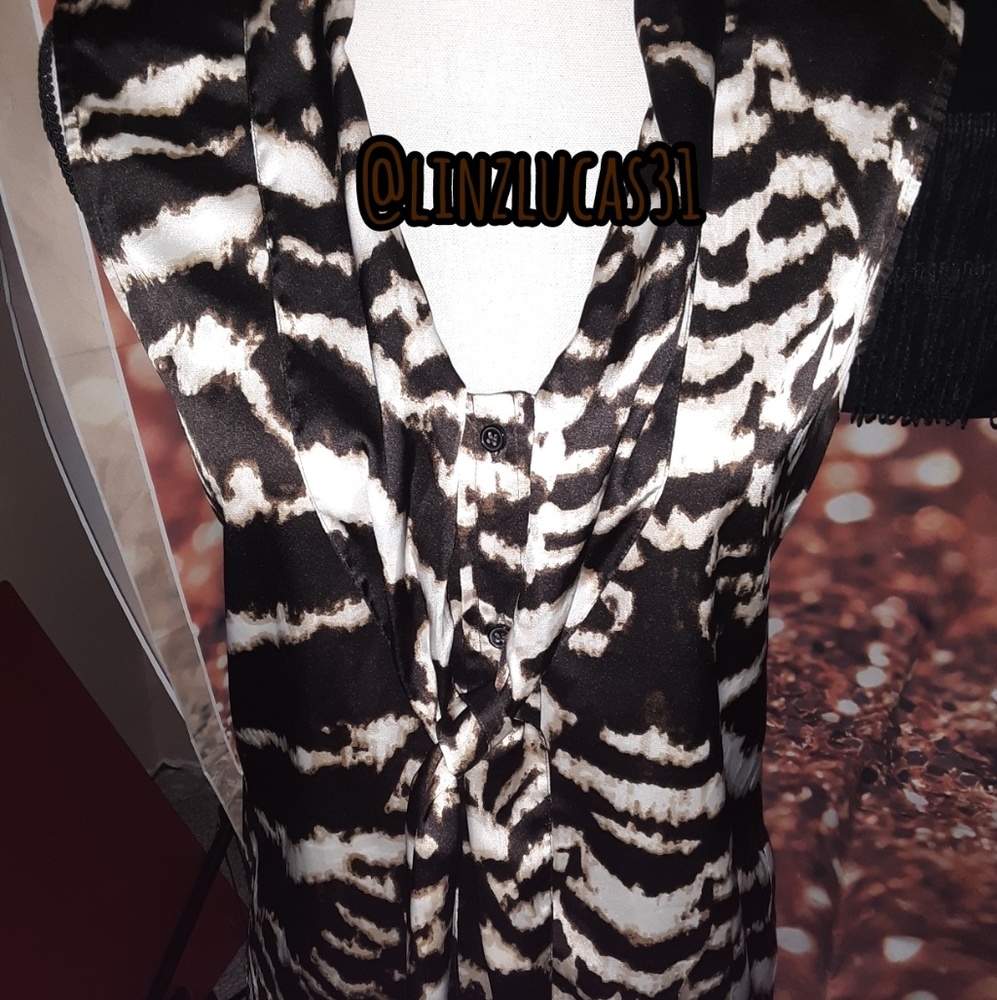 Calvin Klein szXS blouse, NWOT